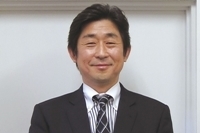 吉田里司のプロフィール写真.jpg